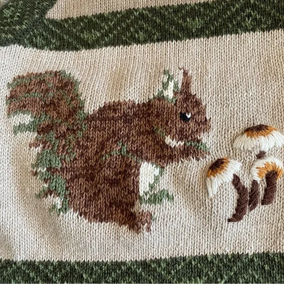 Northern Reflections Vintage Fall Acorn Owl Squirrel Button Front Sweater Vest - Picture 9 of 11